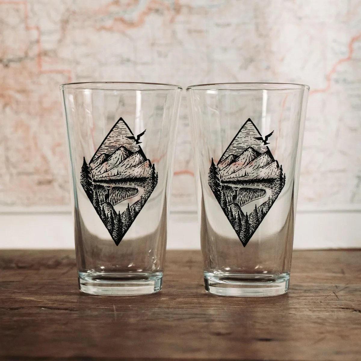 Black Lantern Beer Pint Glass Set - River Mountain Forest