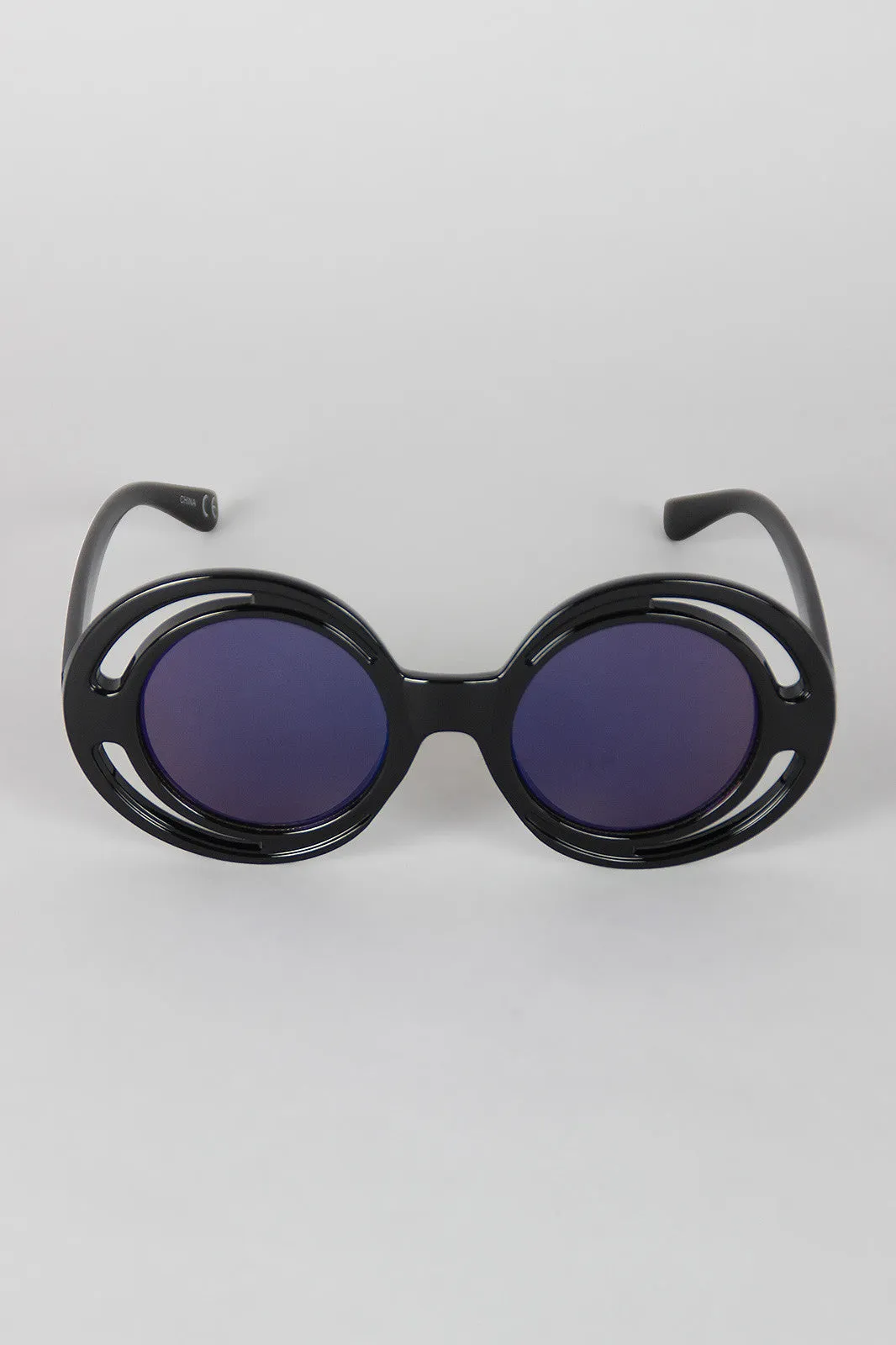 Bugs Eye Cutout Round Sunglasses