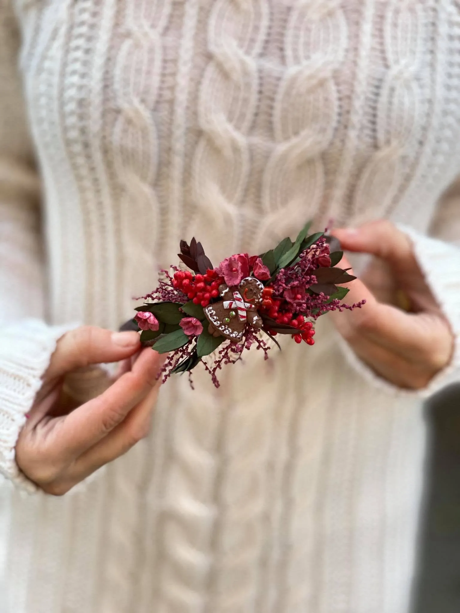 Christmas headbands with gingerbread