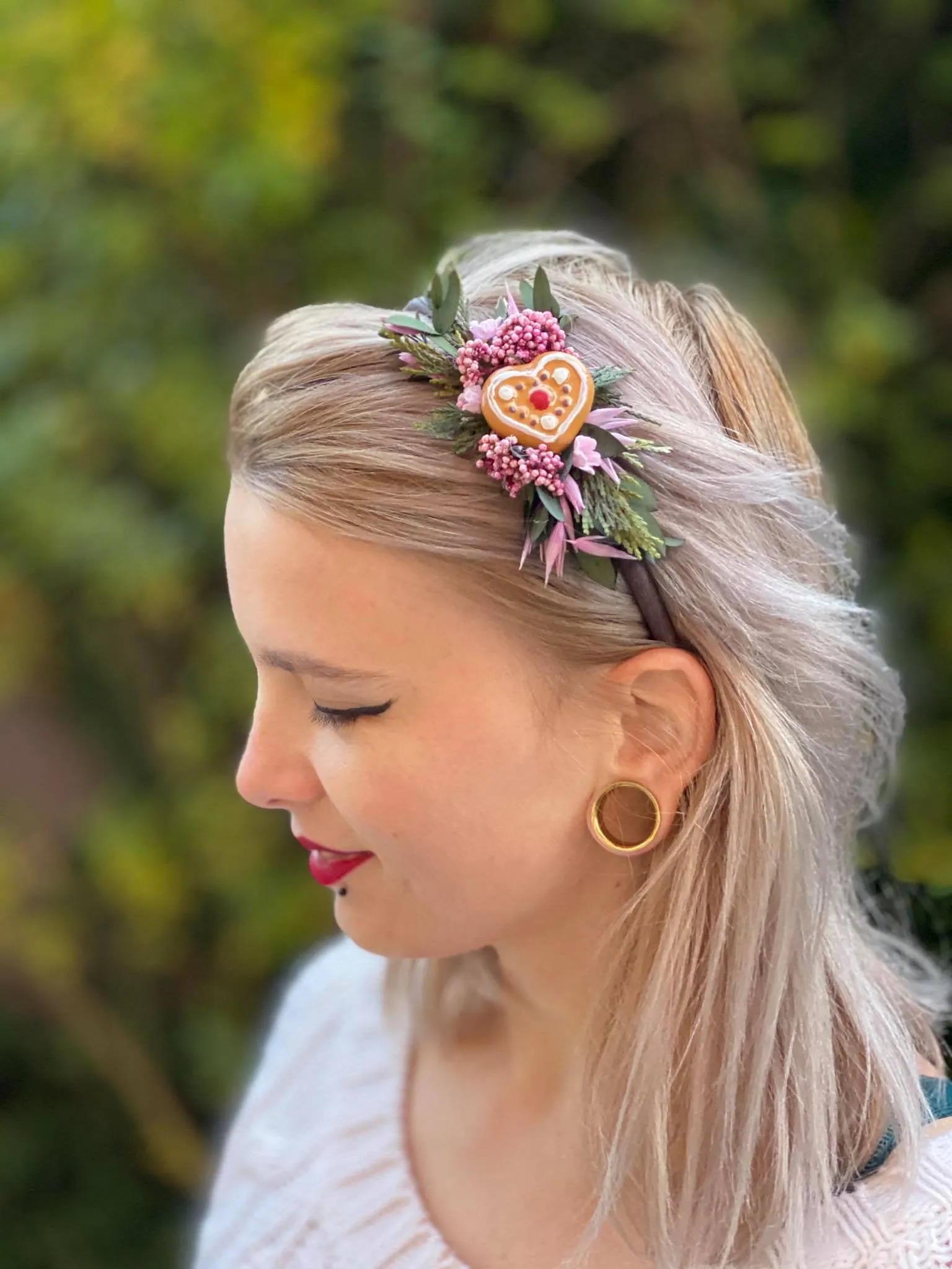 Christmas headbands with gingerbread